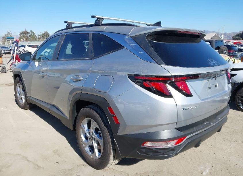 Photo 3 of 2024 Hyundai Tucson SEL (VIN 5NMJB3DE1RH411930)