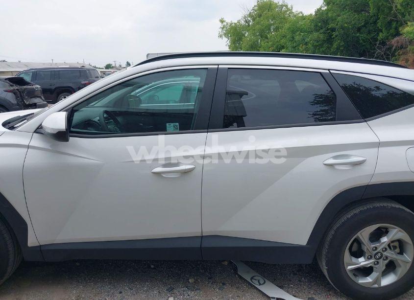 Photo 14 of 2024 Hyundai Tucson SEL (VIN 5NMJB3DE1RH428288)