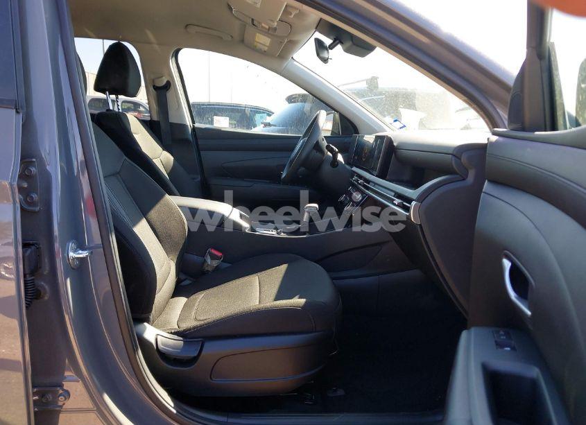 Photo 5 of 2025 Hyundai Tucson SEL (VIN 5NMJB3DE1SH479523)