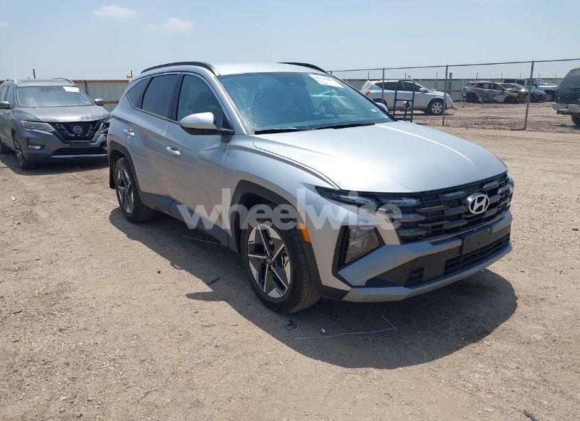 2025 Hyundai Tucson SEL (VIN 5NMJB3DE1SH494667) main photo