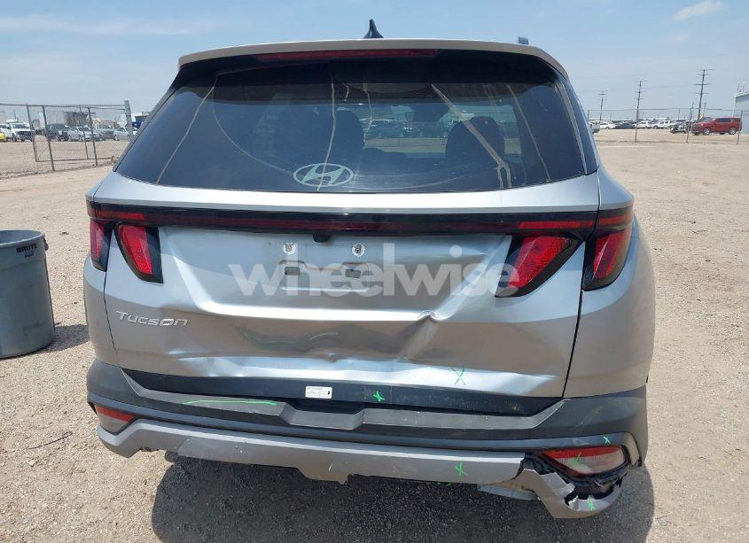 Photo 6 of 2025 Hyundai Tucson SEL (VIN 5NMJB3DE1SH494667)