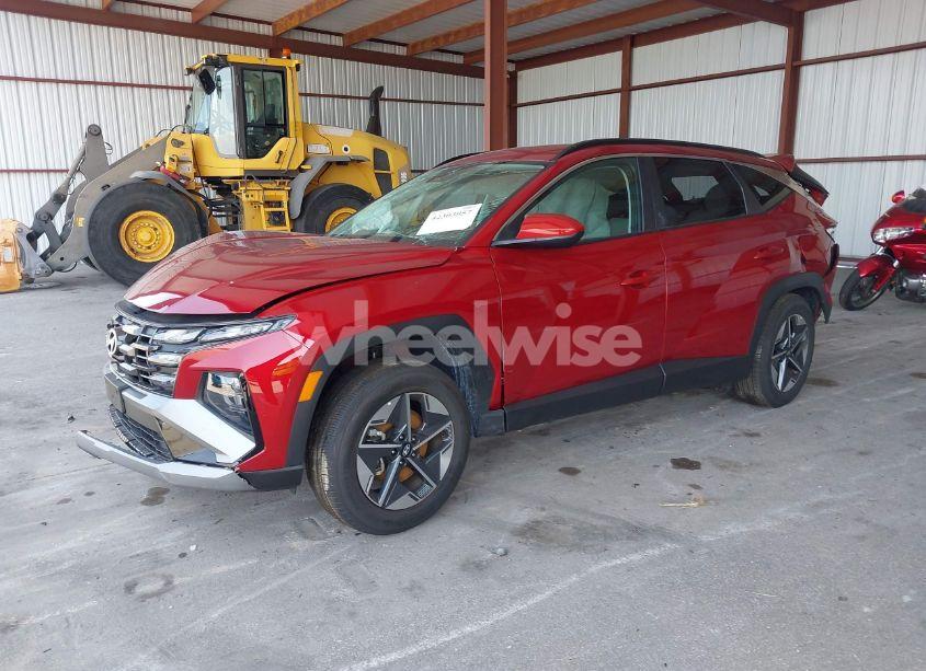 Photo 2 of 2025 Hyundai Tucson SEL (VIN 5NMJB3DE1SH505800)