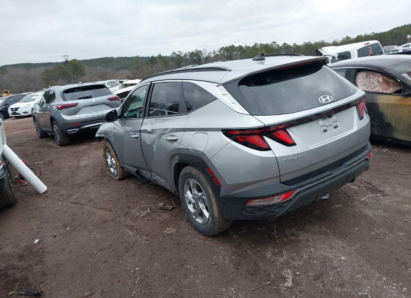 Photo 3 of 2024 Hyundai Tucson SEL (VIN 5NMJB3DE2RH404257)