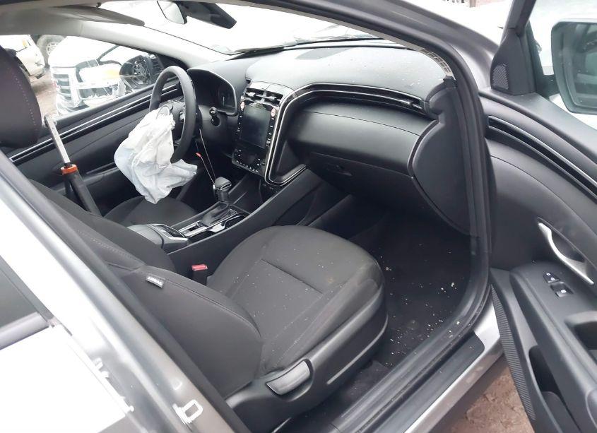 Photo 5 of 2024 Hyundai Tucson SEL (VIN 5NMJB3DE2RH404257)