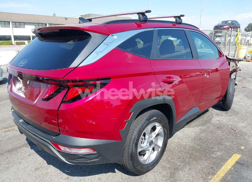 Photo 4 of 2024 Hyundai Tucson SEL (VIN 5NMJB3DE2RH410785)