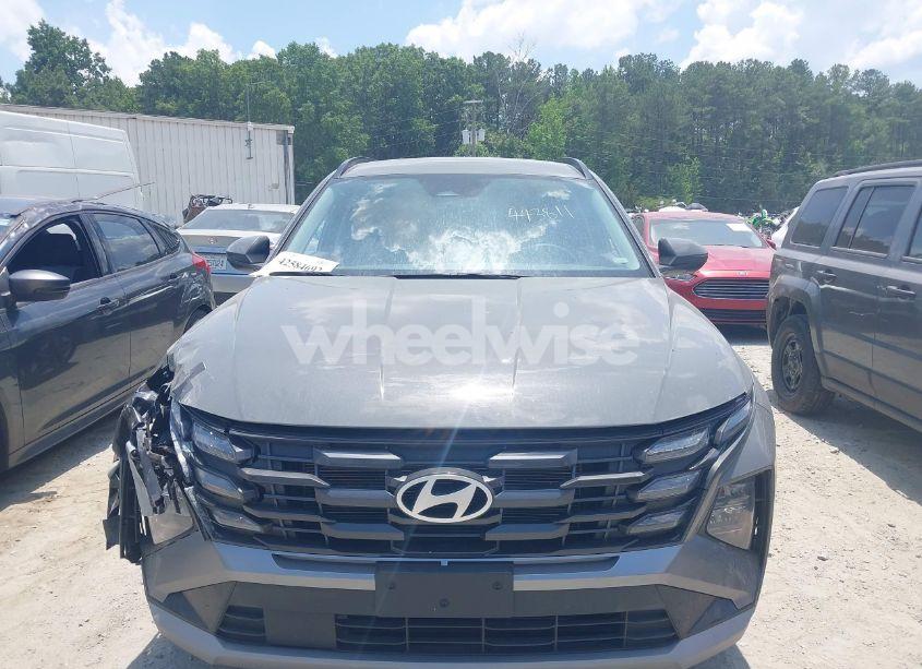Photo 12 of 2025 Hyundai Tucson SEL (VIN 5NMJB3DE2SH443811)