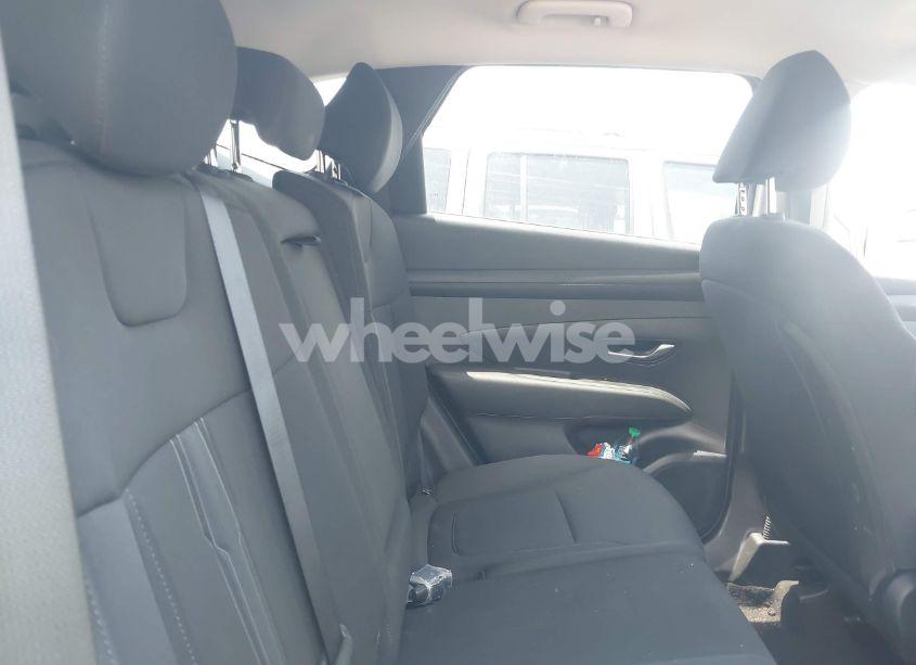 Photo 8 of 2025 Hyundai Tucson SEL (VIN 5NMJB3DE2SH443811)