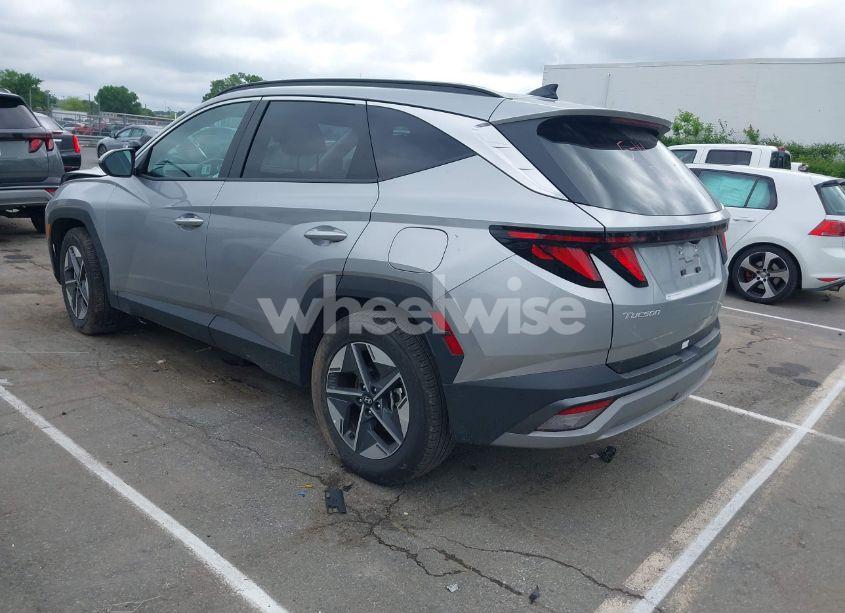 Photo 3 of 2025 Hyundai Tucson SEL (VIN 5NMJB3DE2SH480017)