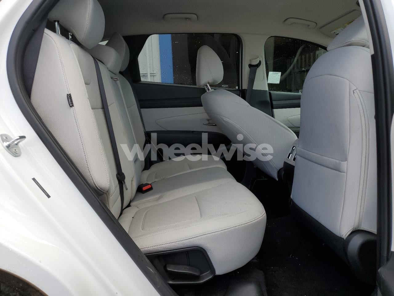 Photo 10 of 2025 HYUNDAI TUCSON SEL (VIN 5NMJB3DE2SH540068)