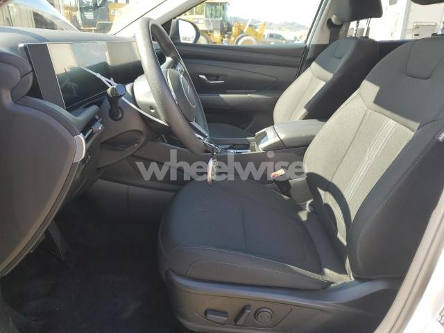 Photo 6 of 2025 HYUNDAI TUCSON SEL (VIN 5NMJB3DE2SH540927)