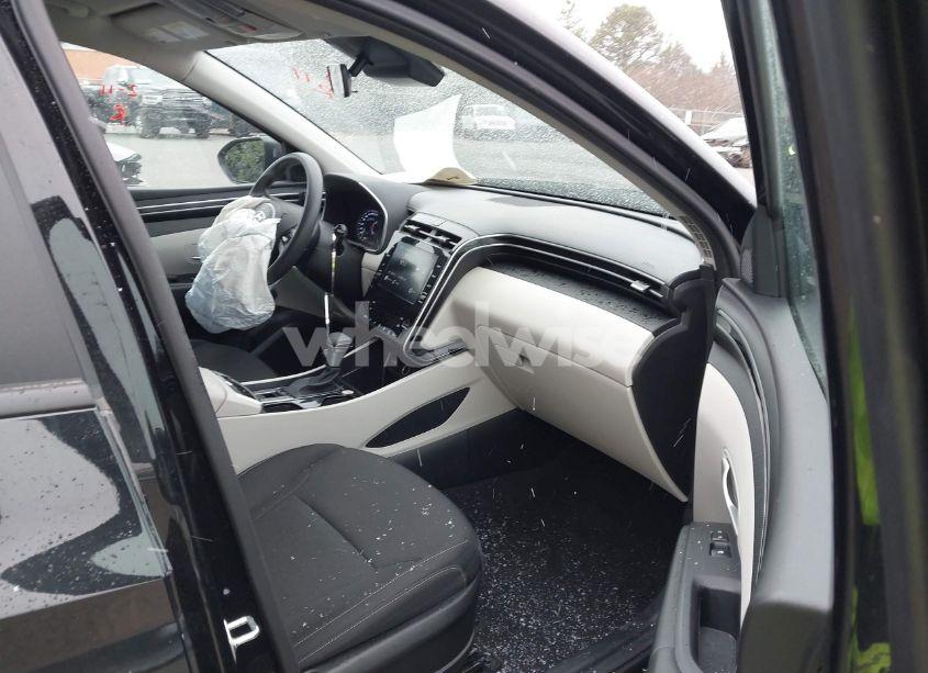 Photo 5 of 2024 Hyundai Tucson SEL (VIN 5NMJB3DE3RH343369)