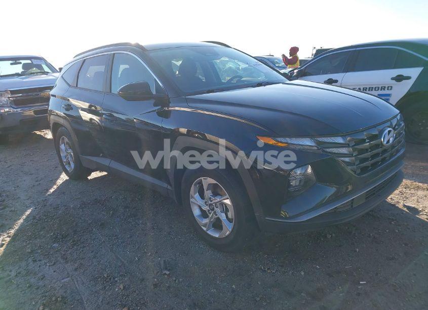 2024 Hyundai Tucson SEL (VIN 5NMJB3DE3RH370748) main photo