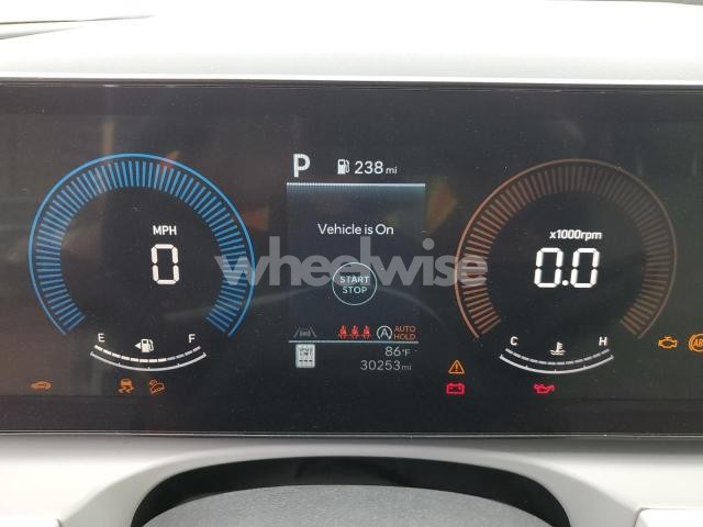 Photo 13 of 2025 HYUNDAI TUCSON SEL (VIN 5NMJB3DE3SH469799)