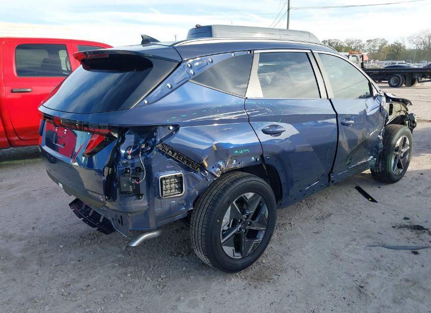 Photo 4 of 2025 Hyundai Tucson SEL (VIN 5NMJB3DE3SH502977)