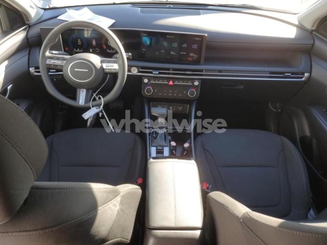 Photo 8 of 2025 HYUNDAI TUCSON SEL (VIN 5NMJB3DE3SH508312)