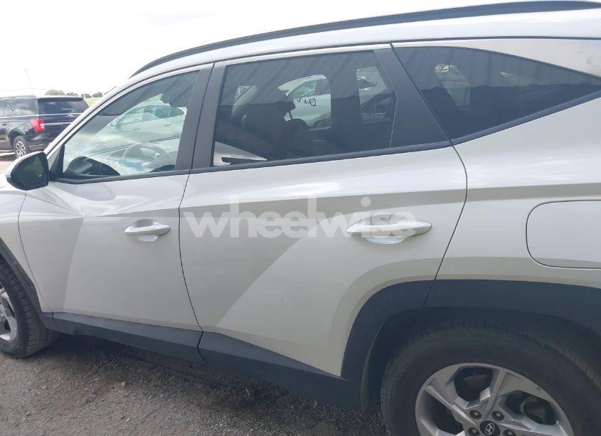 Photo 14 of 2024 Hyundai Tucson SEL (VIN 5NMJB3DE4RH352646)