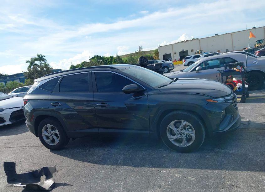 Photo 13 of 2024 Hyundai Tucson SEL (VIN 5NMJB3DE4RH356986)