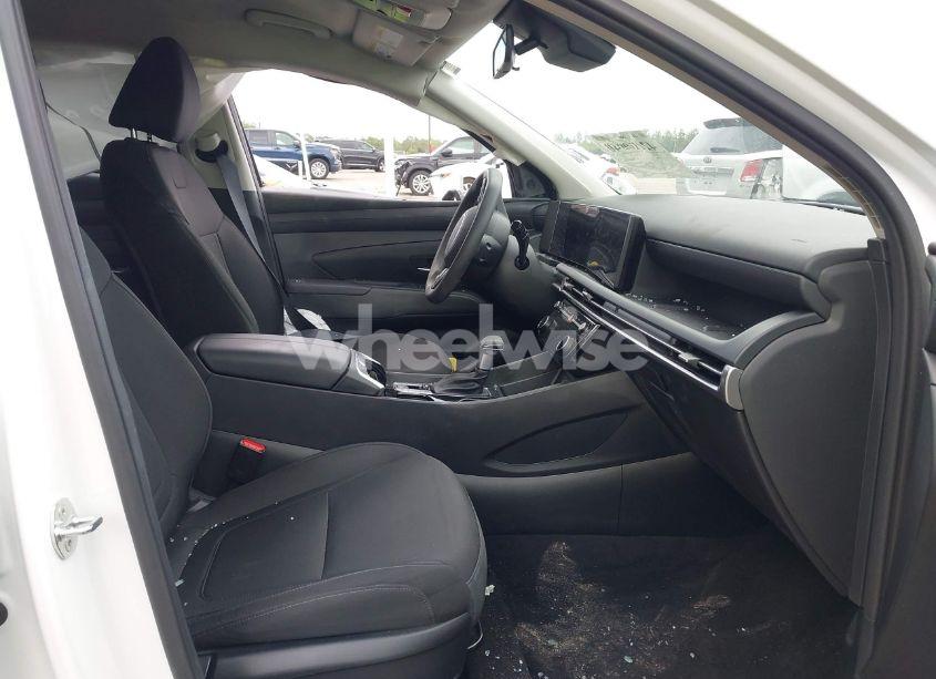 Photo 5 of 2025 Hyundai Tucson SEL (VIN 5NMJB3DE4SH445270)