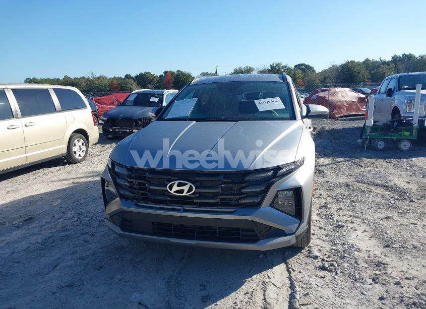 Photo 12 of 2025 Hyundai Tucson SEL (VIN 5NMJB3DE4SH468323)