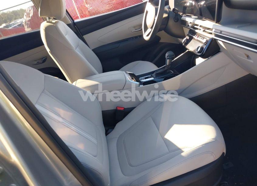 Photo 5 of 2025 Hyundai Tucson SEL (VIN 5NMJB3DE4SH468323)