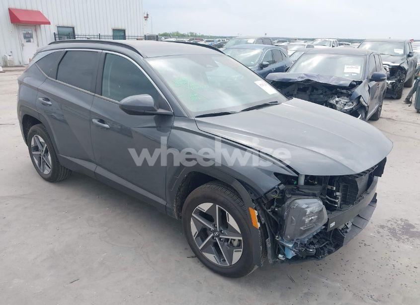 2025 Hyundai Tucson SEL (VIN 5NMJB3DE4SH479399) main photo