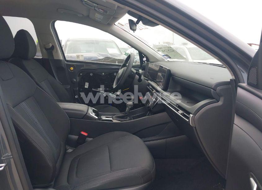Photo 5 of 2025 Hyundai Tucson SEL (VIN 5NMJB3DE4SH479399)