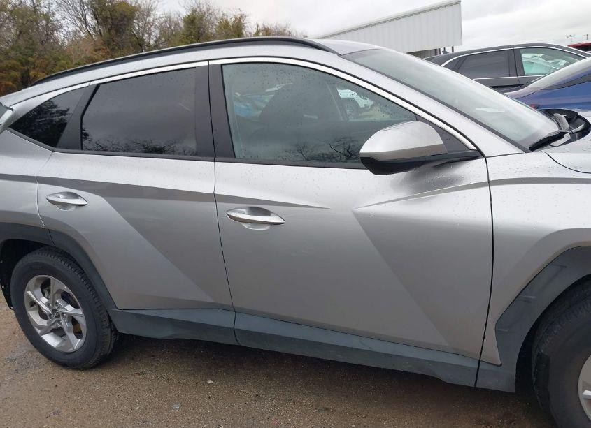 Photo 13 of 2024 Hyundai Tucson SEL (VIN 5NMJB3DE5RH297446)