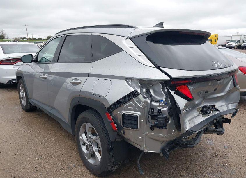 Photo 3 of 2024 Hyundai Tucson SEL (VIN 5NMJB3DE5RH297446)