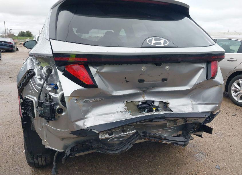 Photo 6 of 2024 Hyundai Tucson SEL (VIN 5NMJB3DE5RH297446)