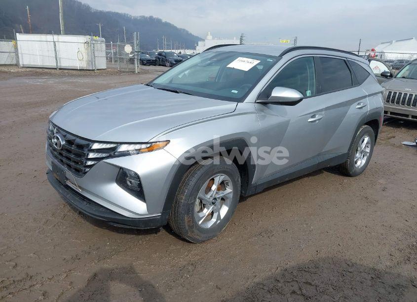 Photo 2 of 2024 Hyundai Tucson SEL (VIN 5NMJB3DE5RH356723)