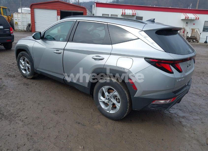 Photo 3 of 2024 Hyundai Tucson SEL (VIN 5NMJB3DE5RH356723)