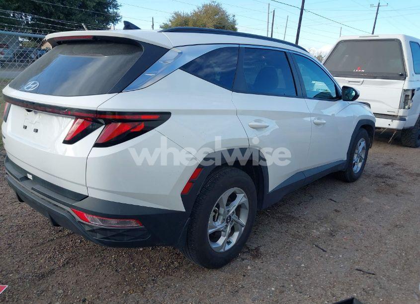 Photo 4 of 2024 Hyundai Tucson SEL (VIN 5NMJB3DE5RH371478)
