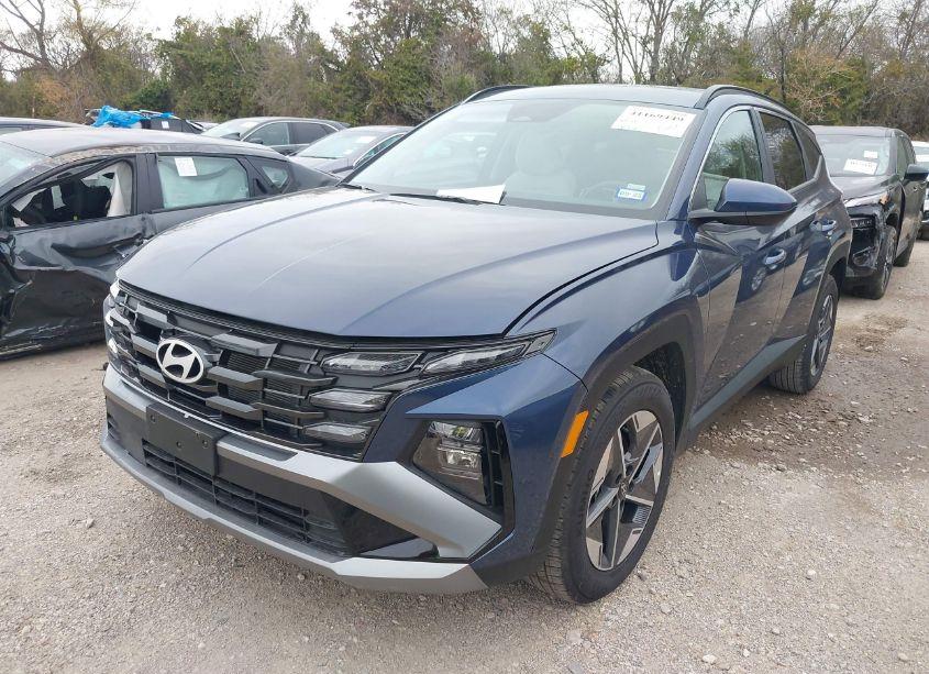 Photo 2 of 2025 Hyundai Tucson SEL (VIN 5NMJB3DE5SH478990)