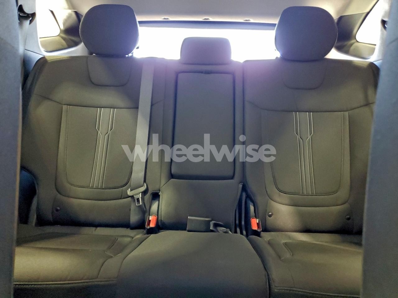 Photo 10 of 2025 HYUNDAI TUCSON SEL (VIN 5NMJB3DE5SH480447)