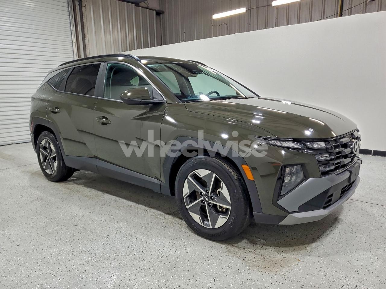 Photo 4 of 2025 HYUNDAI TUCSON SEL (VIN 5NMJB3DE5SH480447)