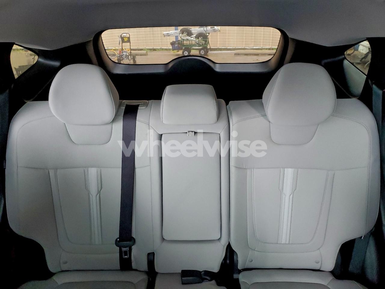 Photo 10 of 2025 HYUNDAI TUCSON SEL (VIN 5NMJB3DE5SH566860)