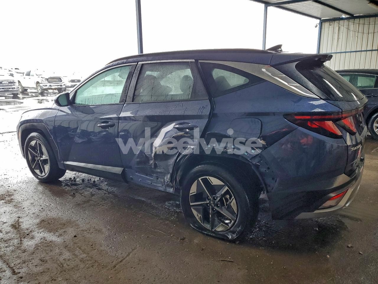 Photo 2 of 2025 HYUNDAI TUCSON SEL (VIN 5NMJB3DE5SH566860)