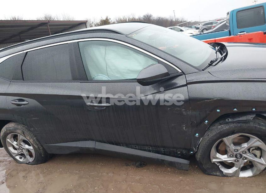 Photo 12 of 2024 Hyundai Tucson SEL (VIN 5NMJB3DE6RH310205)