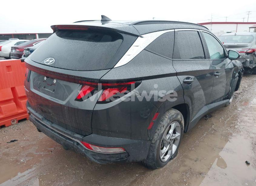 Photo 4 of 2024 Hyundai Tucson SEL (VIN 5NMJB3DE6RH310205)