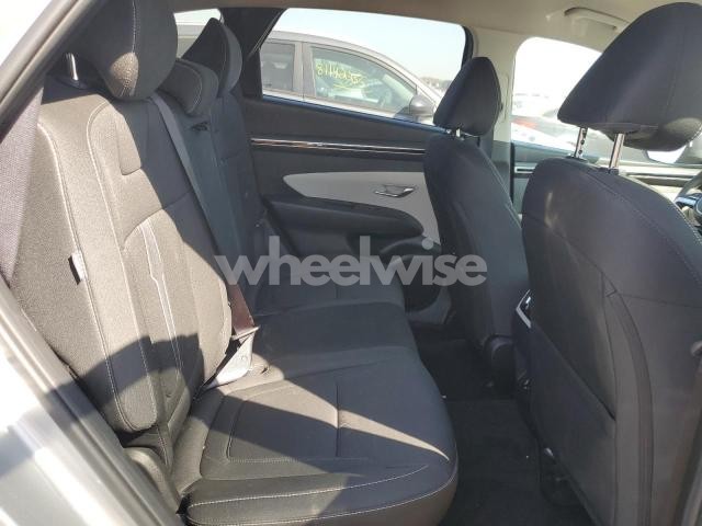 Photo 2 of 2024 HYUNDAI TUCSON SEL (VIN 5NMJB3DE7RH323089)