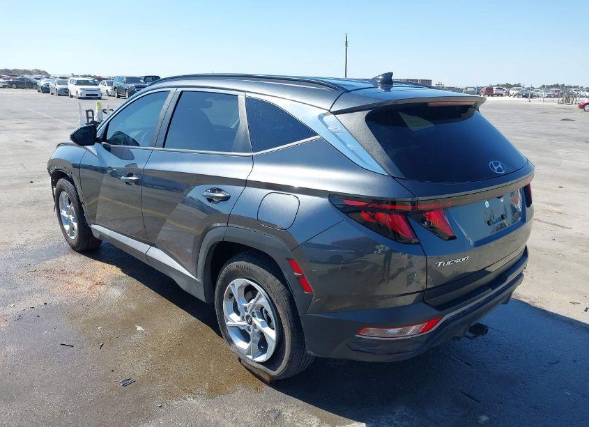 Photo 3 of 2024 Hyundai Tucson SEL (VIN 5NMJB3DE7RH341947)