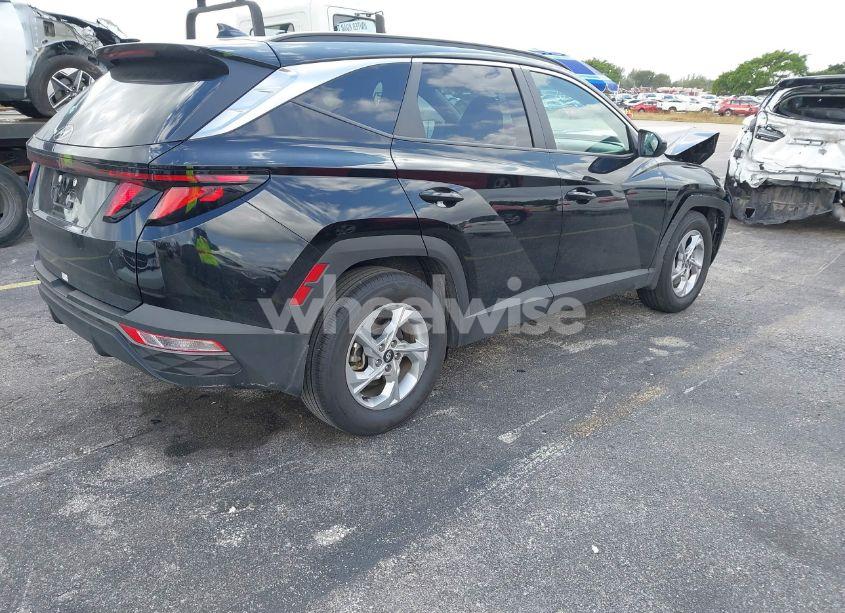 Photo 4 of 2024 Hyundai Tucson SEL (VIN 5NMJB3DE7RH403217)
