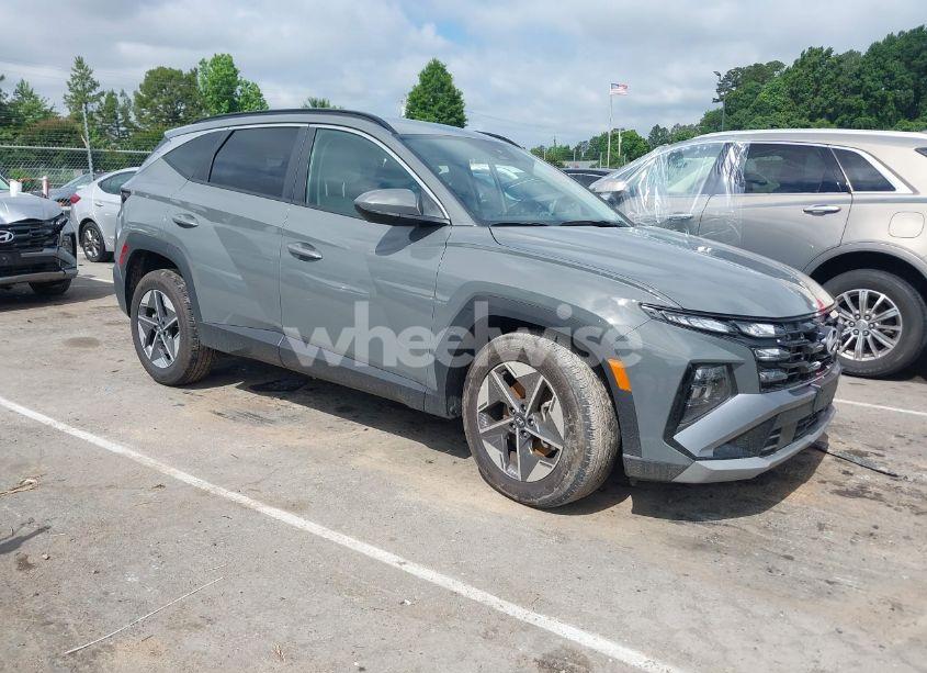 2025 Hyundai Tucson SEL (VIN 5NMJB3DE7SH444260) main photo