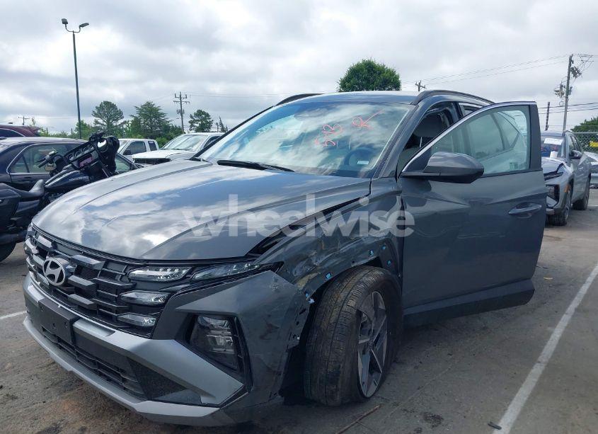 Photo 6 of 2025 Hyundai Tucson SEL (VIN 5NMJB3DE7SH444260)