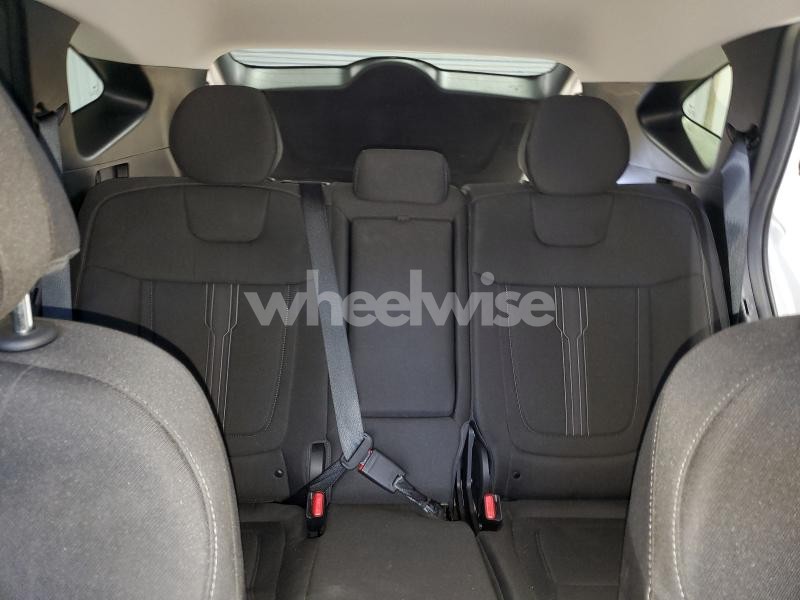 Photo 14 of 2025 HYUNDAI TUCSON SEL (VIN 5NMJB3DE7SH518051)