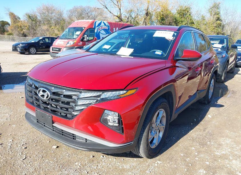 Photo 2 of 2024 Hyundai Tucson SEL (VIN 5NMJB3DE8RH408846)