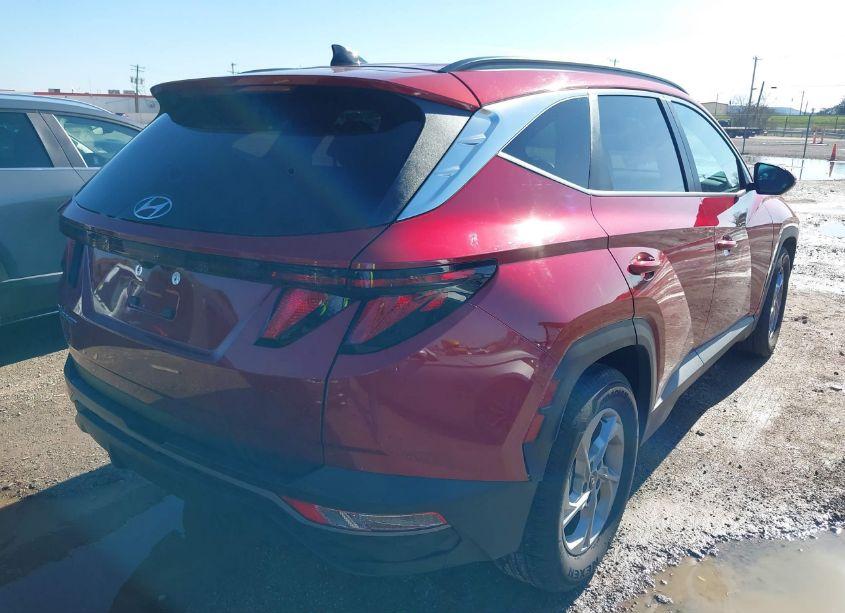 Photo 4 of 2024 Hyundai Tucson SEL (VIN 5NMJB3DE8RH408846)