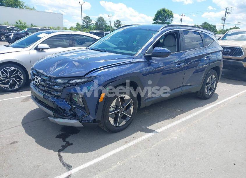 Photo 2 of 2025 Hyundai Tucson SEL (VIN 5NMJB3DE8SH442095)