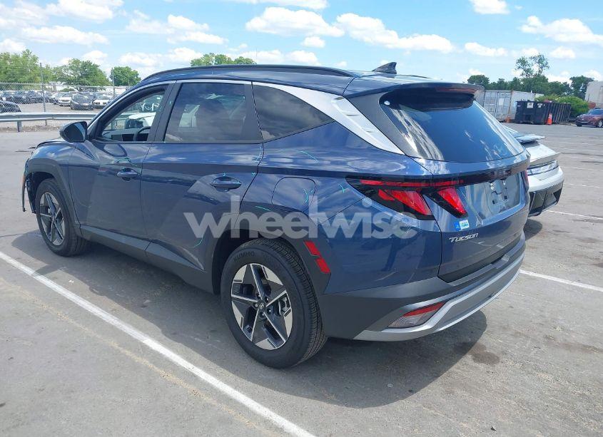 Photo 3 of 2025 Hyundai Tucson SEL (VIN 5NMJB3DE8SH442095)
