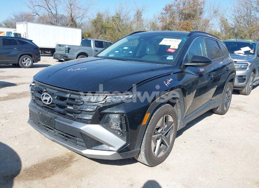 Photo 2 of 2025 Hyundai Tucson SEL (VIN 5NMJB3DE8SH460046)